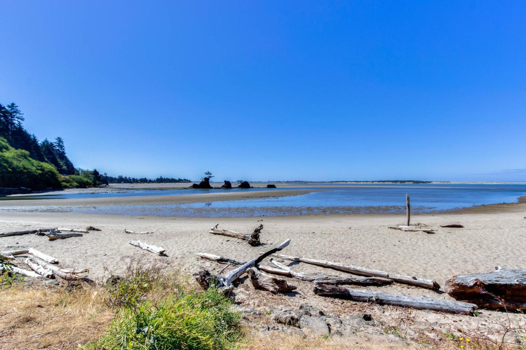 Waters Edge Lägenhet Salishan Beach Rum bild