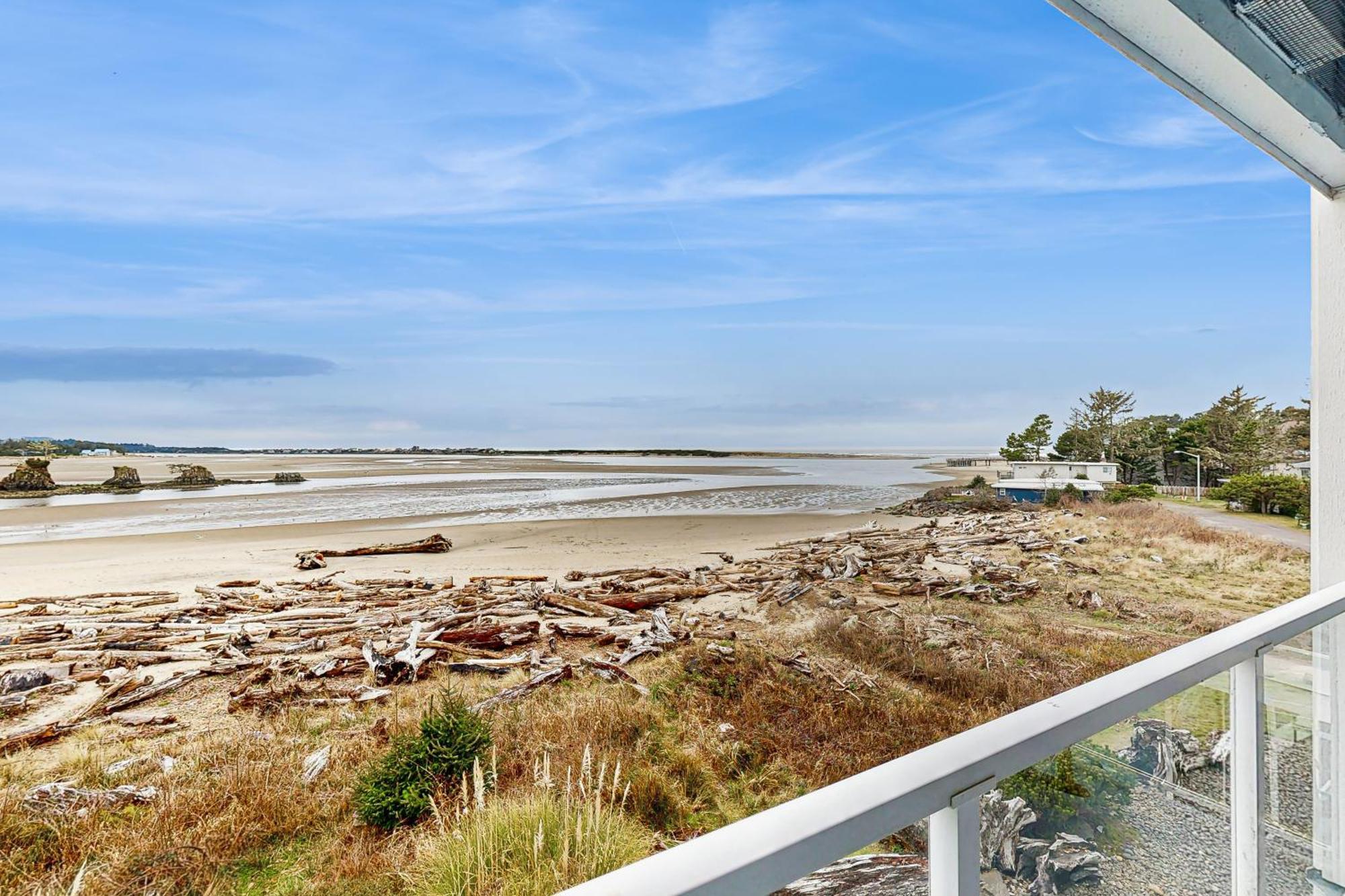 Waters Edge Lägenhet Salishan Beach Rum bild